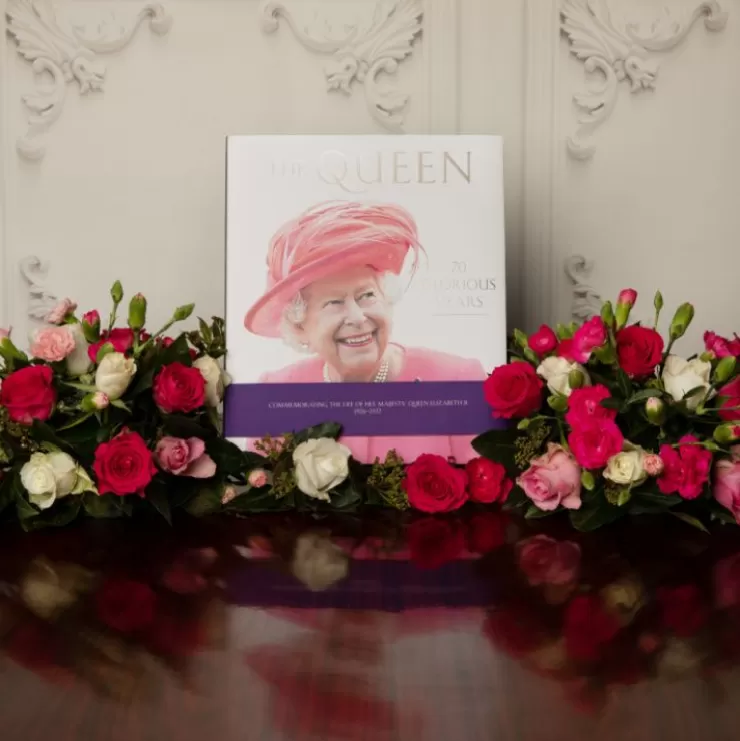 Royal Collection Shop The Queen: 70 Glorious Years* Royal Collection Publications